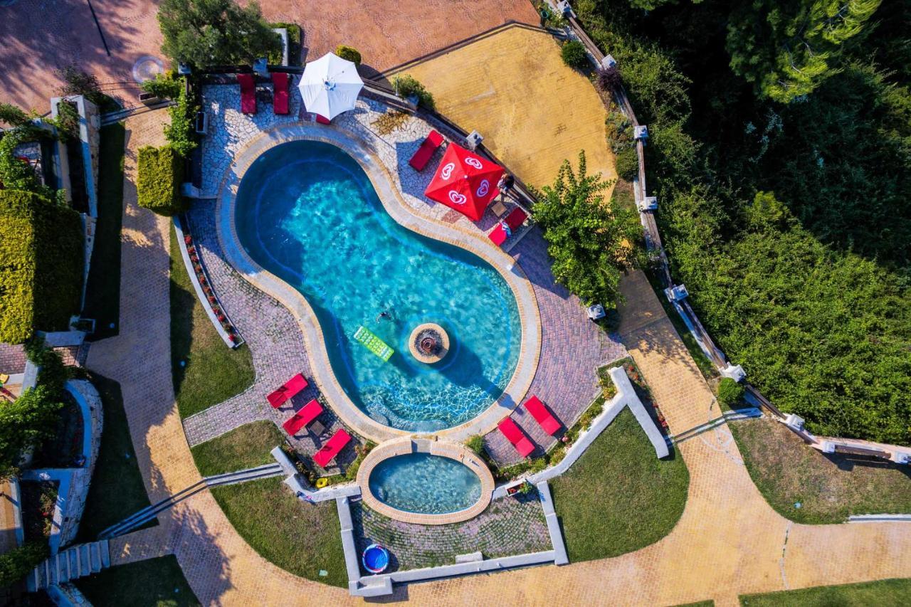 Akritas Ef Zin Villas & Suites Паліурі Екстер'єр фото